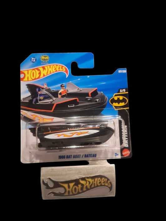 Hot Wheels Batman 2026 1966 Bat Boat 3/5 S